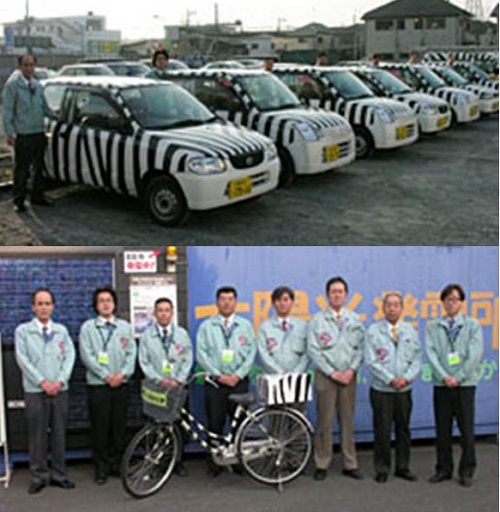 でんかのヤマグチ営業車と自転車