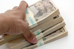 札束