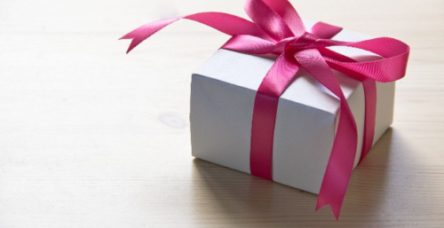 ac_giftbox_pink.jpg
