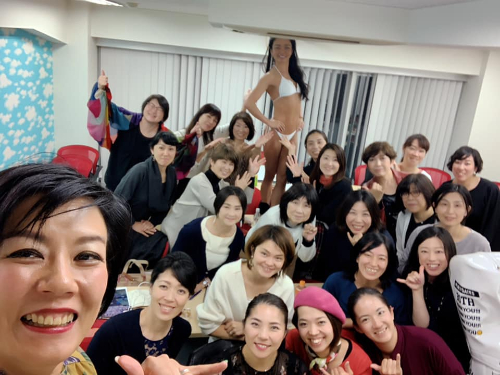 集まる集客実践会写真.jpg