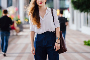 attractive-blurred-background-city-936313.jpg
