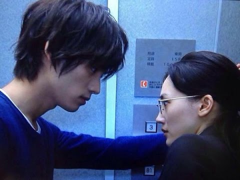 福士蒼汰さんの壁ドン