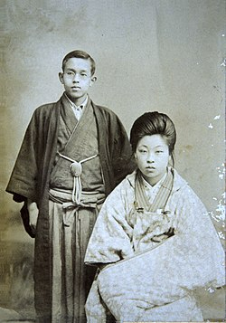 250px-Takuboku_Ishikawa_and_his_wife_Setsuko.jpg