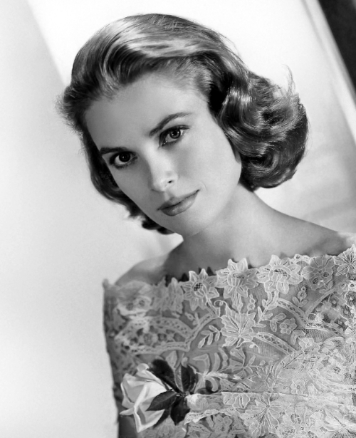 Grace_Kelly_MGM_photo.jpg