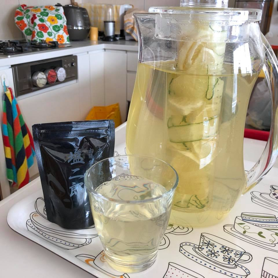 デトックスウォーター１.jpeg