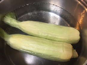 ゆでとうもろこし３.JPG