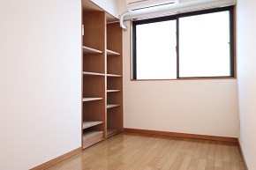 0.IMG_5721x290.jpg