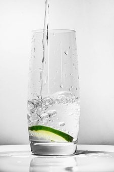 glass-for-water-1901700__340.jpg