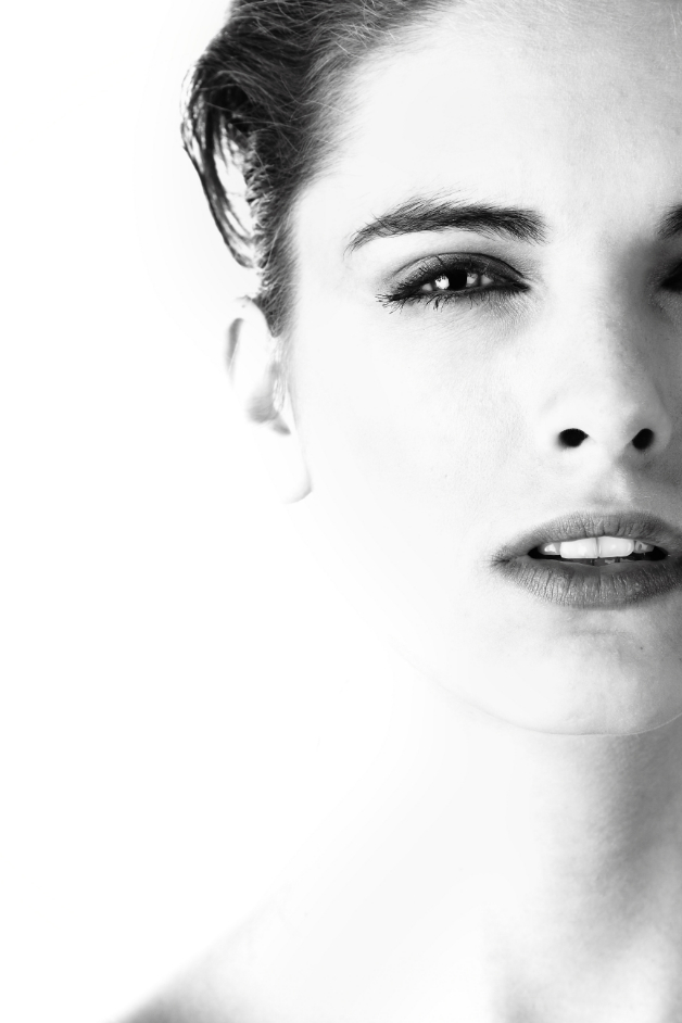beautiful-beauty-black-and-white-458388.jpg