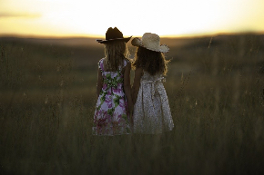 sisters-931151_960_720.jpg