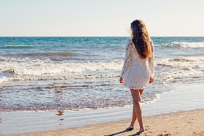 young-woman-1745173_960_720.jpg