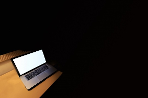パソコン、夜.jpg
