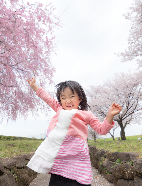 桜と笑顔.jpg