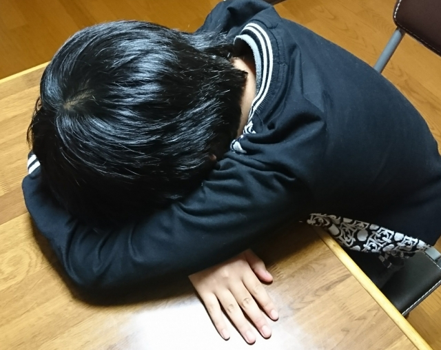 988318_s.jpg