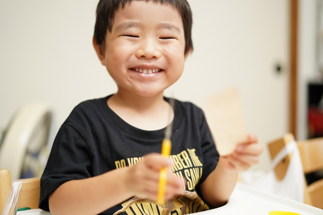 子どもハサミ.jpg