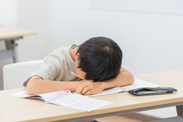 小学生学校嫌い.jpg