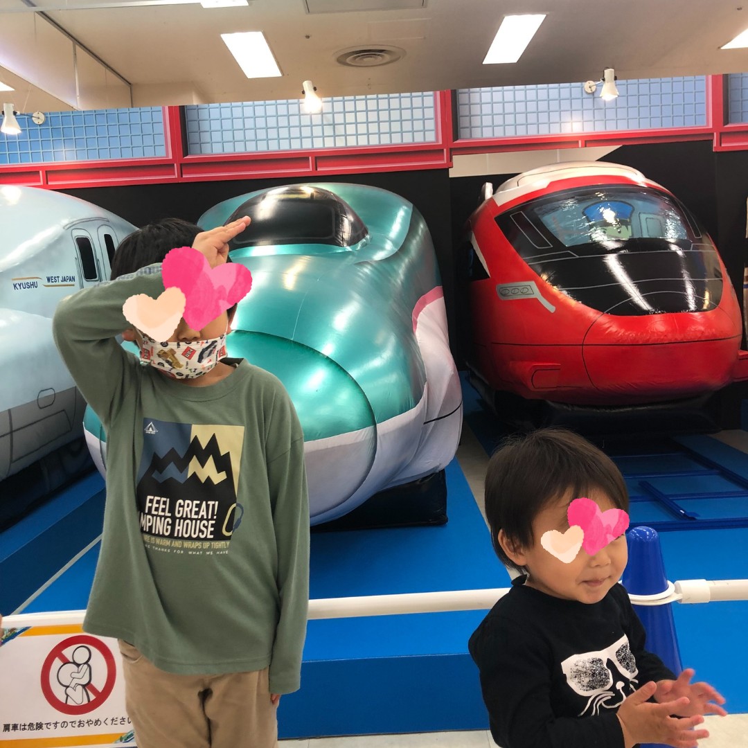 セロハンテープ１本を丸めないと眠れなかったのコピー.png